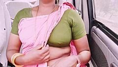 Indian bhabi fucks boyfriend on long drive with dirty talk!