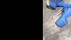 milf perfect body with pantyhose and eight inch heels