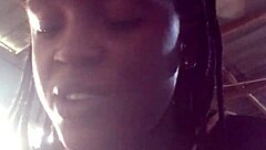 come eat with a black african lady