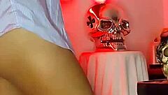 I Play With My Tight Pussy Penetrating Myself With Dildo And Cum