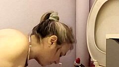 2024 09 10 Esclave F La L�che Chiottes