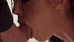 宿舍巨黑屌猛爆菊我超渴望