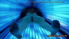 wow, this cute woman is masturbating secretly on the solarium cam