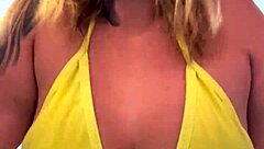 Quase Fui Expulsa Academia De Frente A Praia Copacabana Por Estar Treinando De Biquini Fio Dental Transparente E Todo Molhado Na Buceta Roshinha!