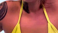 Quase Fui Expulsa Academia De Frente A Praia Copacabana Por Estar Treinando De Biquini Fio Dental Transparente E Todo Molhado Na Buceta Roshinha!