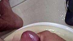 Creampie Solo Masturbation Leaves Bathroom All Sticky