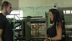 she went to the workshop to pleasure the mechanic passionately