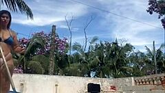 I Stay Like This All Day When The Builder Is Around Here