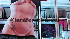 Loira gostosa shows off big ass and big tits in an intense display of curves!