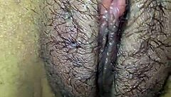 Vagabunda Shows Off Spot on Clitoris in Bold Close-Up Massage