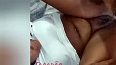 puta safada deepthroats big cock with gagging