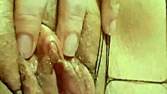 wet mature hot pussy