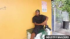 I love sucking off that corner boy with my latina milf mouth in public