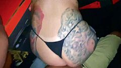 Famosinha do lnsta sai da balada com os cara que acabou de conhecer pegou carona e tomara que o namorado dela n�o veja kkk in wild blonde fetish ride!