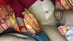 Chalbaaz Biwi Explores a Night of Pussy Fingering and Anal Fisting Behind the Scenes