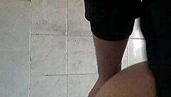 Amateur Colombian Latina Gets Big Ass Fucked Doggystyle