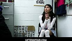 Teen Penelope Woods boldly offers blowjob to cop after getting caught shoplifting in office