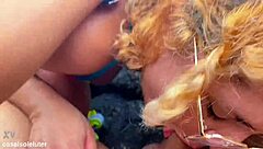 Fudendo loira bem gostoso na prainha branca