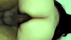 Esposa Implora ao Marido Cuckold para Filmar Sua Gozada Selvagem no Rabo