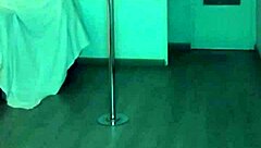 Amysexxxjuguetona Dances Seductively