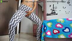 Athletic Model Performs Big Ass Booty Workout In Tight Leggings With Bodyweight Squats