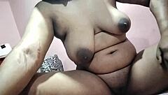 Huge Tits on Hot Indian Girlfriend in Homemade Action