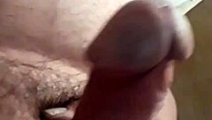 oso pollero y pajero con verga cabezona