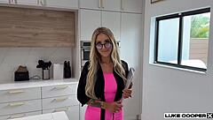 Oh wow, can this hot blonde realtor really seal the deal with a wild fuck like that? Sarah Harlow is unstoppable!