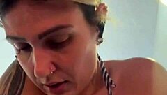 Personal treinando só de biquíni fio dental na academia de frente à praia cheguei ficar toda molhada de tanto tesão que escorria nas pernas parecia água do mar