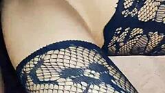 Hardy Milf Stars in Amateur Homemade Porn with Pussy Action