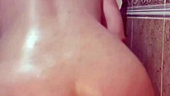 i love watching blanca culona riding that dildo in hot lesbian action