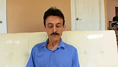 oh my god! cuckold porn with older dirty man ripping clothes