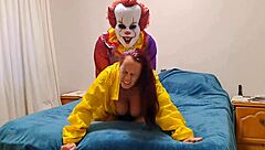 Cum Whore Eats Pennywise Cum From Pussy
