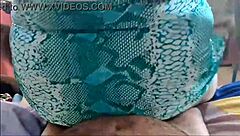 caught stepmom squirting then fucked her hard