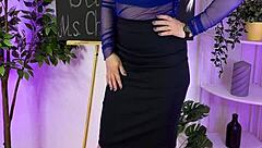 Teacher plugs her fat ass in sexy lingerie for wellness tease