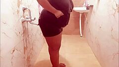 myanmar milf showers her sexy curves