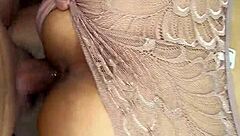 anh vội doggy em chưa kịp cởi quần 😈🍑