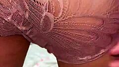 anh vội doggy em chưa kịp cởi quần 😈🍑