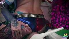Harley Quinn And Poison Ivy Go Wild In Hardcore Cosplay Fuck!