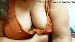 Tamil Sexy Aunty Boobs Natural Big Tits