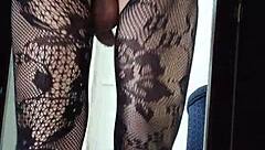 Valentina craves thick cock deep inside her shemale hole