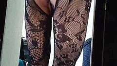 Valentina craves thick cock deep inside her shemale hole