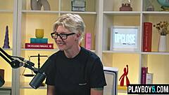 khloe kingsley hairy pussy fingering orgasm solo