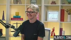 khloe kingsley hairy pussy fingering orgasm solo