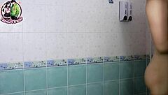 thai student washes stinky pussy after hubby complains creampie style