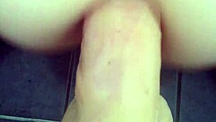 amateur dildo deeply stretches tight asshole wide