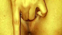 mi putita se masturba con su coño sexy y grande me vuelve loco de deseo