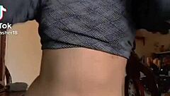 Mature Women Flash Cunt Ass Crack!