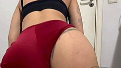 i pull redhead milf's shorts aside for intense anal rebolada