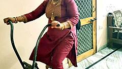 desi indian bhabhi rough fucks gym boys big cock doggystyle